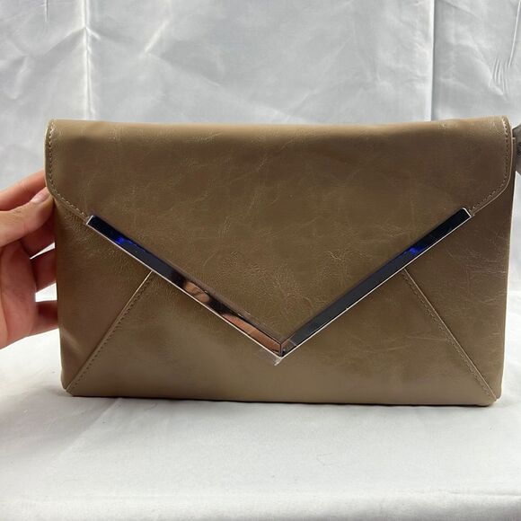 NWOT INC International Concepts Tan Clutch/Purse - Picture 1 of 4